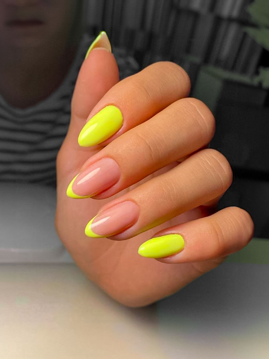 GOLDEN NAILS & SPA